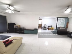 Blk 230D Tampines Street 24 (Tampines), HDB Executive #204740511